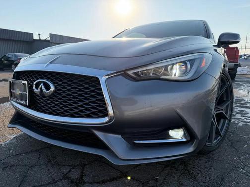 2018 INFINITI Q60 3.0T LUXE