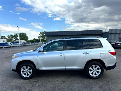 2012 Toyota Highlander SE