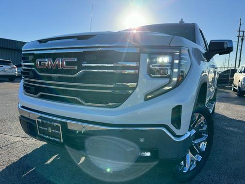 2022 GMC Sierra 1500 SLT