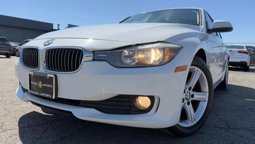 White 2014 BMW 320 i