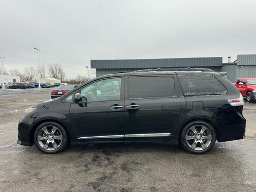 2015 Toyota Sienna SE Premium