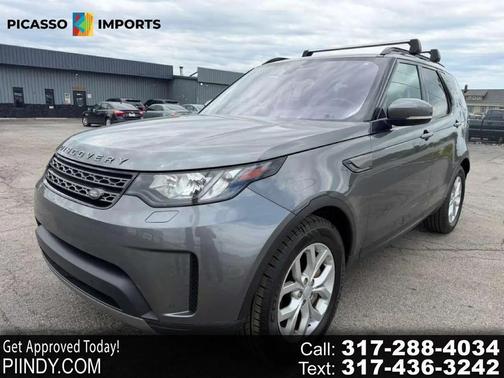 Gray 2018 Land Rover Discovery SE
