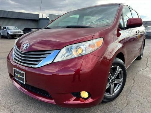 2012 Toyota Sienna XLE