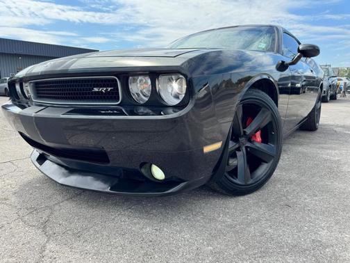 2009 Dodge Challenger SRT8