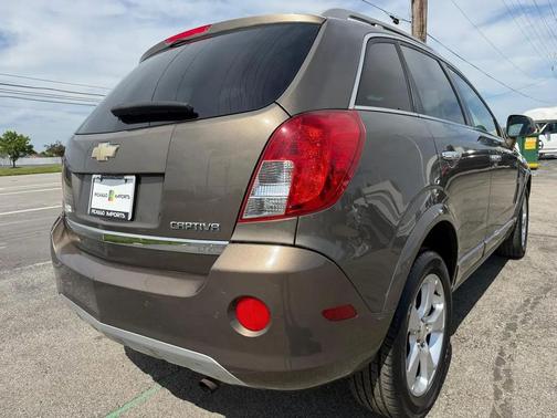 Brownstone Metallic 2014 Chevrolet Captiva Sport LTZ