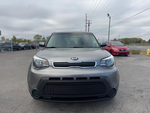 2016 Kia Soul Base