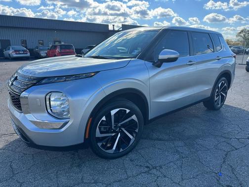 2022 Mitsubishi Outlander ES 2.5 S-AWC