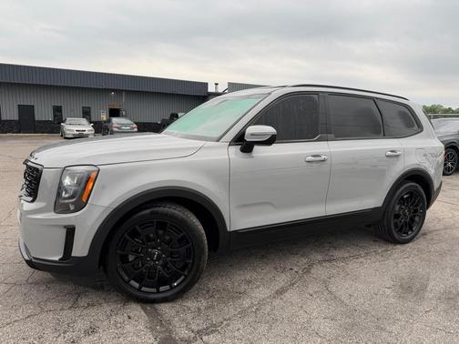 Wolf Gray 2022 Kia Telluride EX