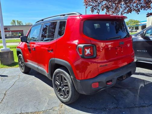 2016 Jeep Renegade Trailhawk