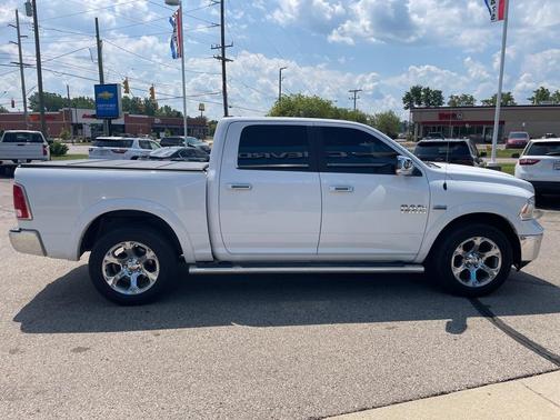 2017 RAM 1500 Laramie