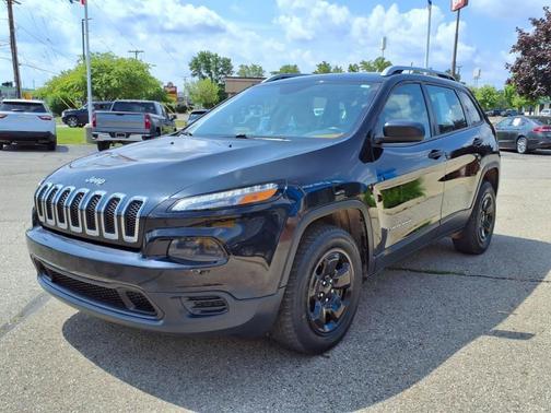 2016 Jeep Cherokee Sport