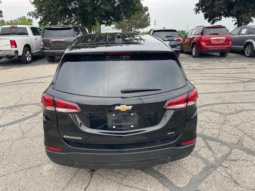 2023 Chevrolet Equinox LS