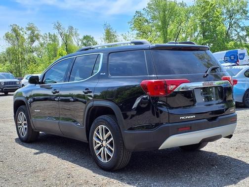 2019 GMC Acadia SLE-2