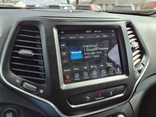 2022 Jeep Cherokee Latitude Lux