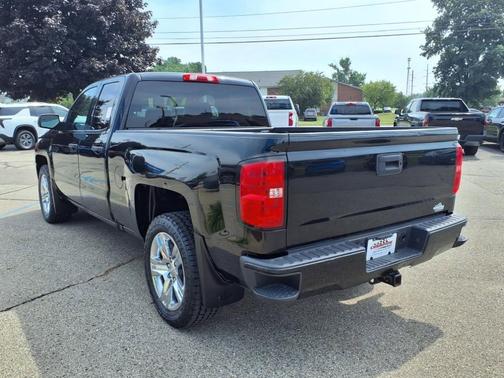 2017 Chevrolet Silverado 1500 Custom