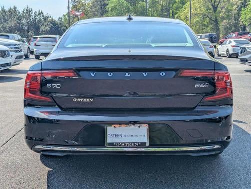 2024 Volvo S90 B6 Ultimate