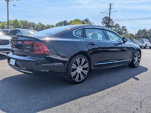 2024 Volvo S90 B6 Ultimate