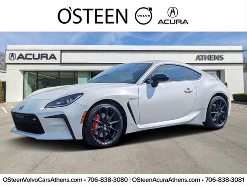 Halo 2024 Toyota GR86 Premium