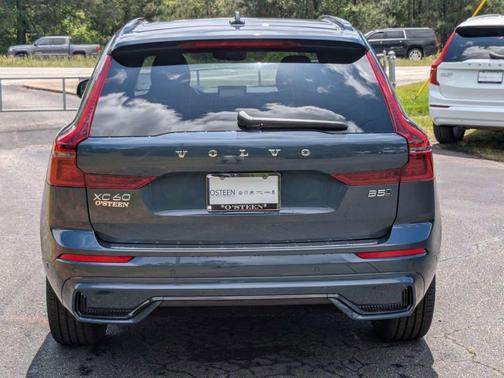 Denim Blue Metallic 2026 Volvo XC60 B5 Plus