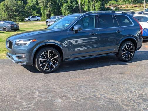 Denim Blue Metallic 2019 Volvo XC90 T6 Momentum