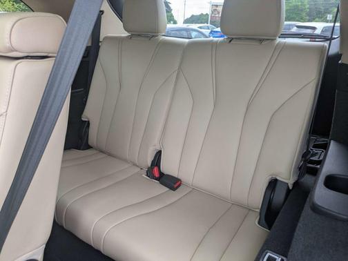 White 2023 Acura MDX Technology