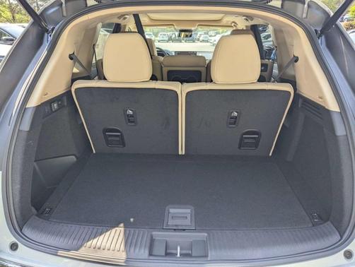Platinum White Pearl 2026 Acura MDX Technology Package