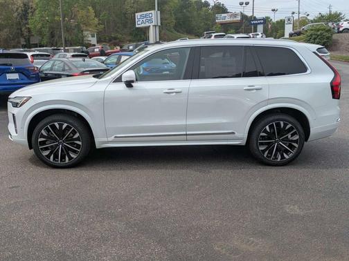 Crystal White Pearl 2026 Volvo XC90 B6 Plus 6-Seater