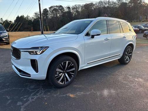 2026 Volvo XC90 B6 Core