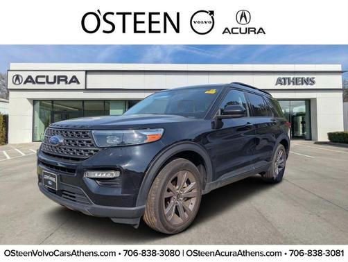 Black Metallic 2023 Ford Explorer XLT