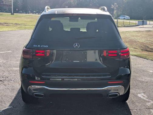 2024 Mercedes-Benz GLB 250 Base