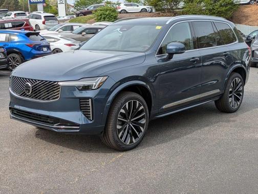 Denim Blue Metallic 2026 Volvo XC90 B5 Core