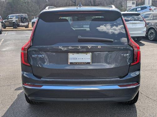 Denim Blue Metallic 2026 Volvo XC90 B6 Ultra 7-Seater