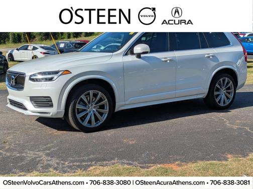 Crystal White 2023 Volvo XC60 B5 Plus Bright Theme