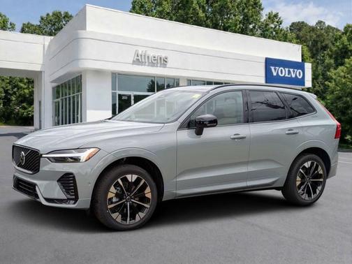 Metallic 2026 Volvo XC60 B5 Plus