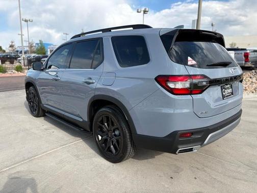 2025 Honda Pilot Touring+