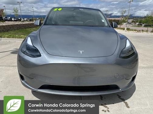 2024 Tesla Model Y Long Range