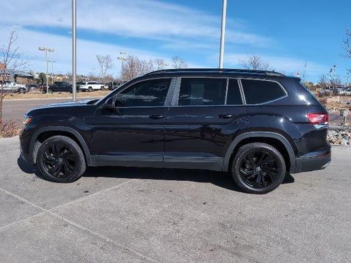 2022 Volkswagen Atlas 3.6L SE w/Technology