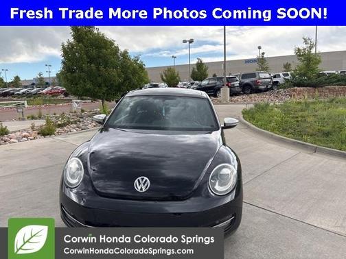2013 Volkswagen Beetle 2.0T Turbo Fender Edition