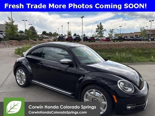 2013 Volkswagen Beetle 2.0T Turbo Fender Edition