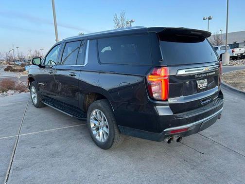 2023 Chevrolet Suburban Premier