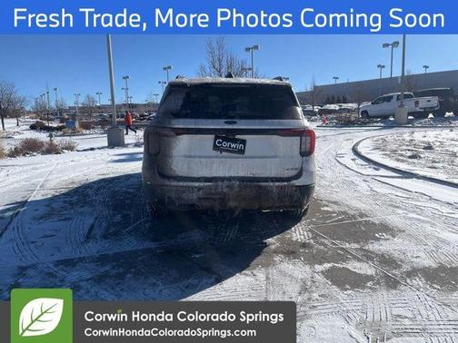 2025 Ford Explorer ST-Line