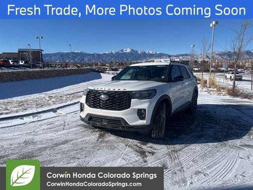 2025 Ford Explorer ST-Line