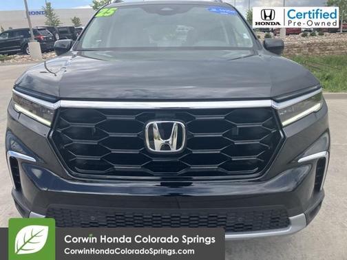 2025 Honda Pilot Touring