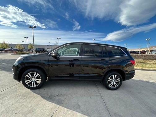 Crystal Black Pearl 2016 Honda Pilot EX-L