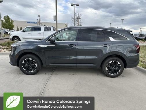 2024 Kia Sorento S