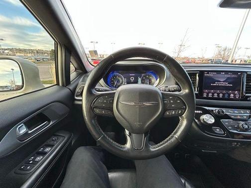 2019 Chrysler Pacifica Touring-L Plus