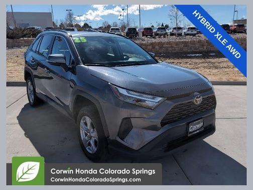 2025 Toyota RAV4 Hybrid XLE