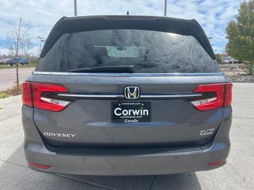 Modern Steel Metallic 2022 Honda Odyssey Elite