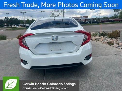 Lunar Silver Metallic 2018 Honda Civic EX-T