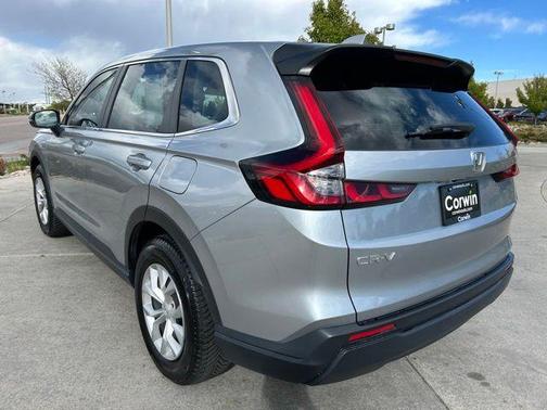 Lunar Silver Metallic 2023 Honda CR-V LX